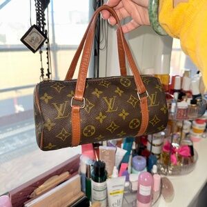 ❌ SOLD ❌ Louis Vuitton Monogram Papillon 19